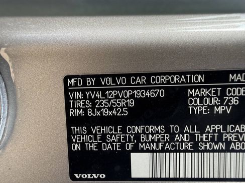 Used 2023 Volvo XC90 B5 Core AWD/4WD image 41