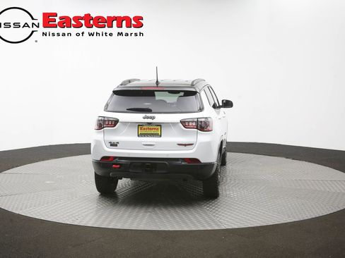Used 2025 Jeep Compass Trailhawk w/ Trailer Tow Group AWD/4WD image 35