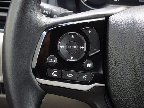 Used 2021 Honda Pilot Touring image 20