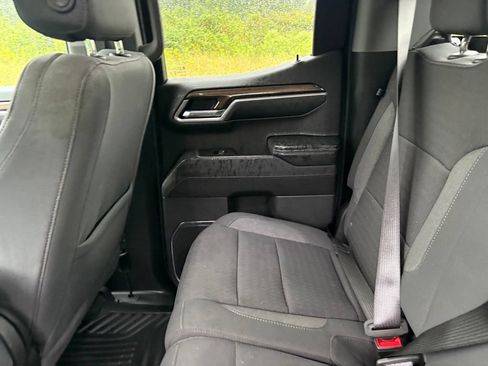 Used 2025 Chevrolet Silverado 1500 LT AWD/4WD image 43