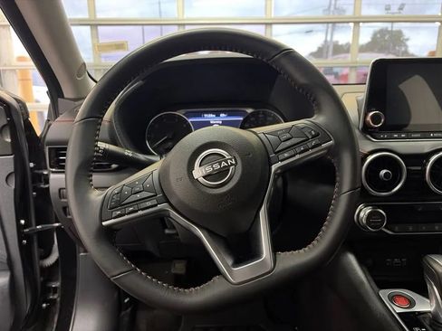 Used 2024 Nissan Sentra SR FWD image 22
