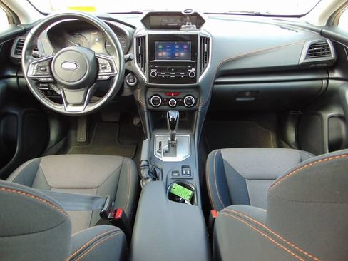 Used 2020 Subaru Crosstrek 2.0i Premium w/ Moonroof Package 1 AWD/4WD image 23