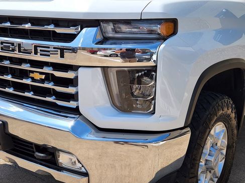 Used 2020 Chevrolet Silverado 2500 LTZ image 13
