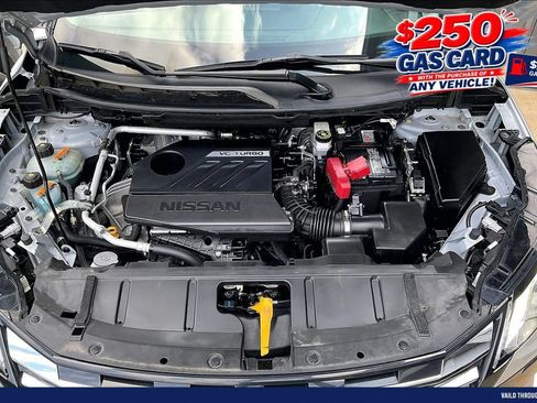 Used 2024 Nissan Rogue SV AWD/4WD image 10