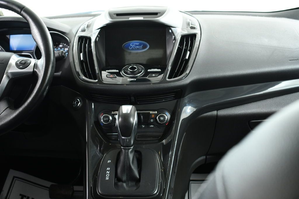Used 2016 Ford Escape Titanium AWD/4WD image 9