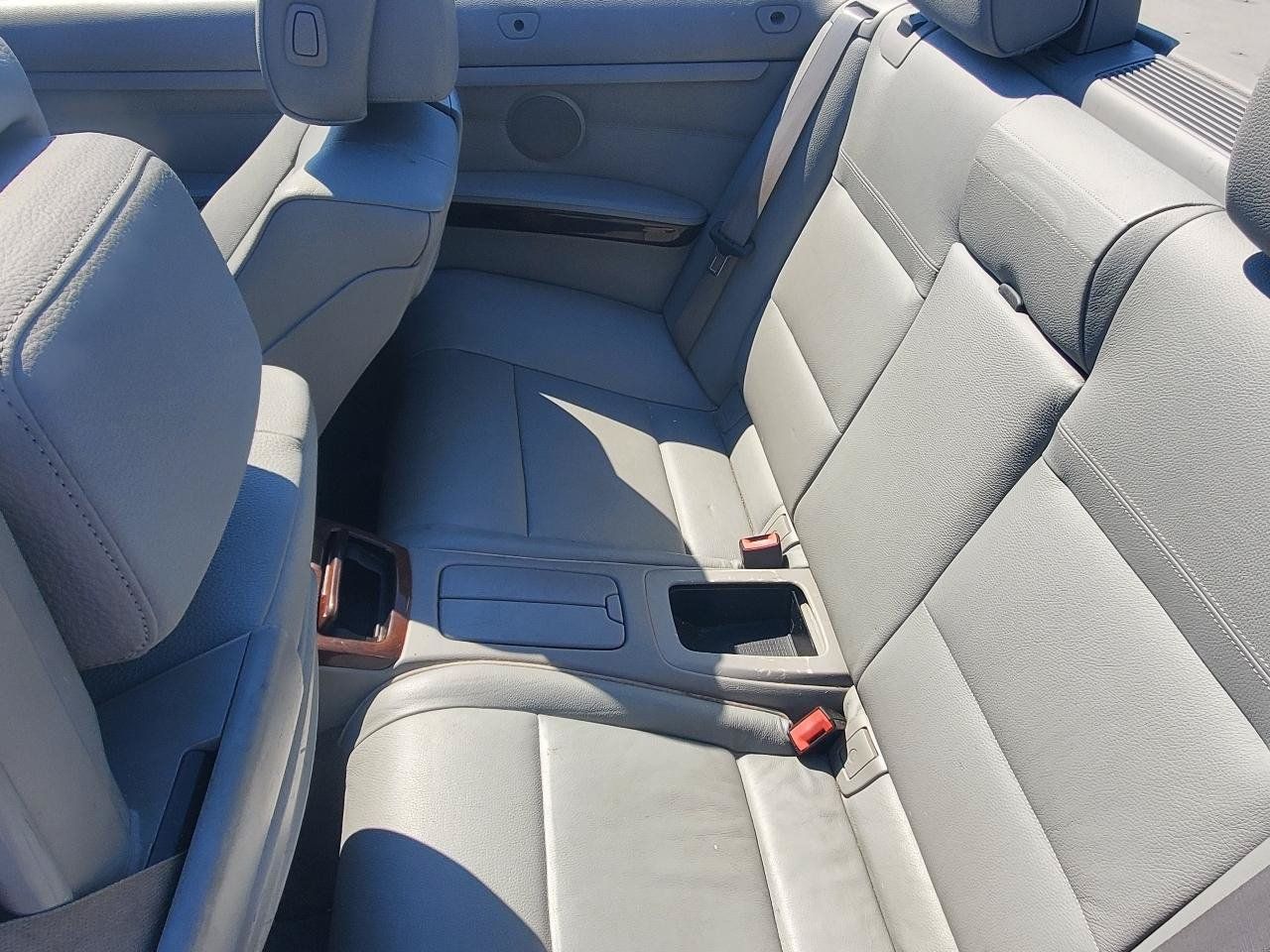Used 2011 BMW 328i Convertible RWD image 12