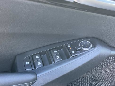 New 2026 Kia Seltos S image 22