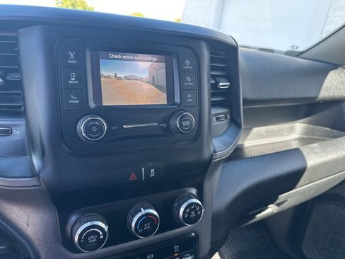 Used 2020 RAM 5500 Tradesman w/ Safety Group image 19