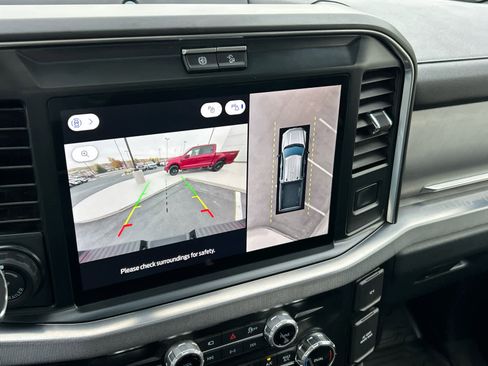 Certified 2025 Ford F350 Platinum w/ FX4 Off-Road Package image 43