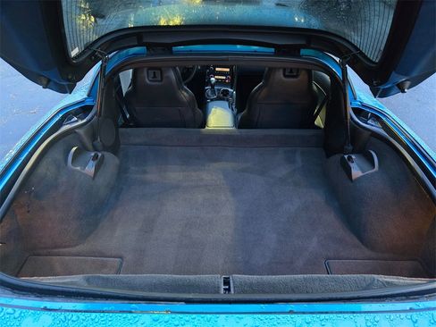 Used 2009 Chevrolet Corvette Coupe image 9