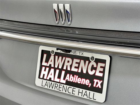 New 2026 Buick Enclave Avenir w/ Super Cruise Package image 18