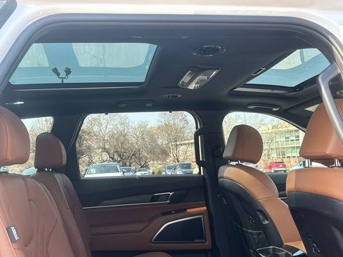 Used 2024 Kia Telluride SX X-Line image 9