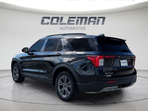 New 2026 Ford Explorer Active w/ Active Comfort Package AWD/4WD image 7