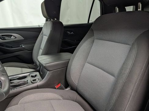 Used 2023 Chevrolet Traverse LT w/ LPO, Floor Liner Package AWD/4WD image 11