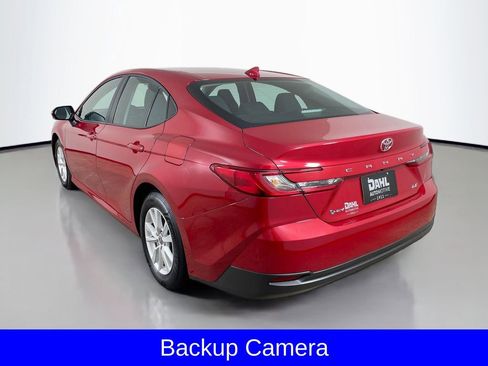 Used 2025 Toyota Camry LE image 6