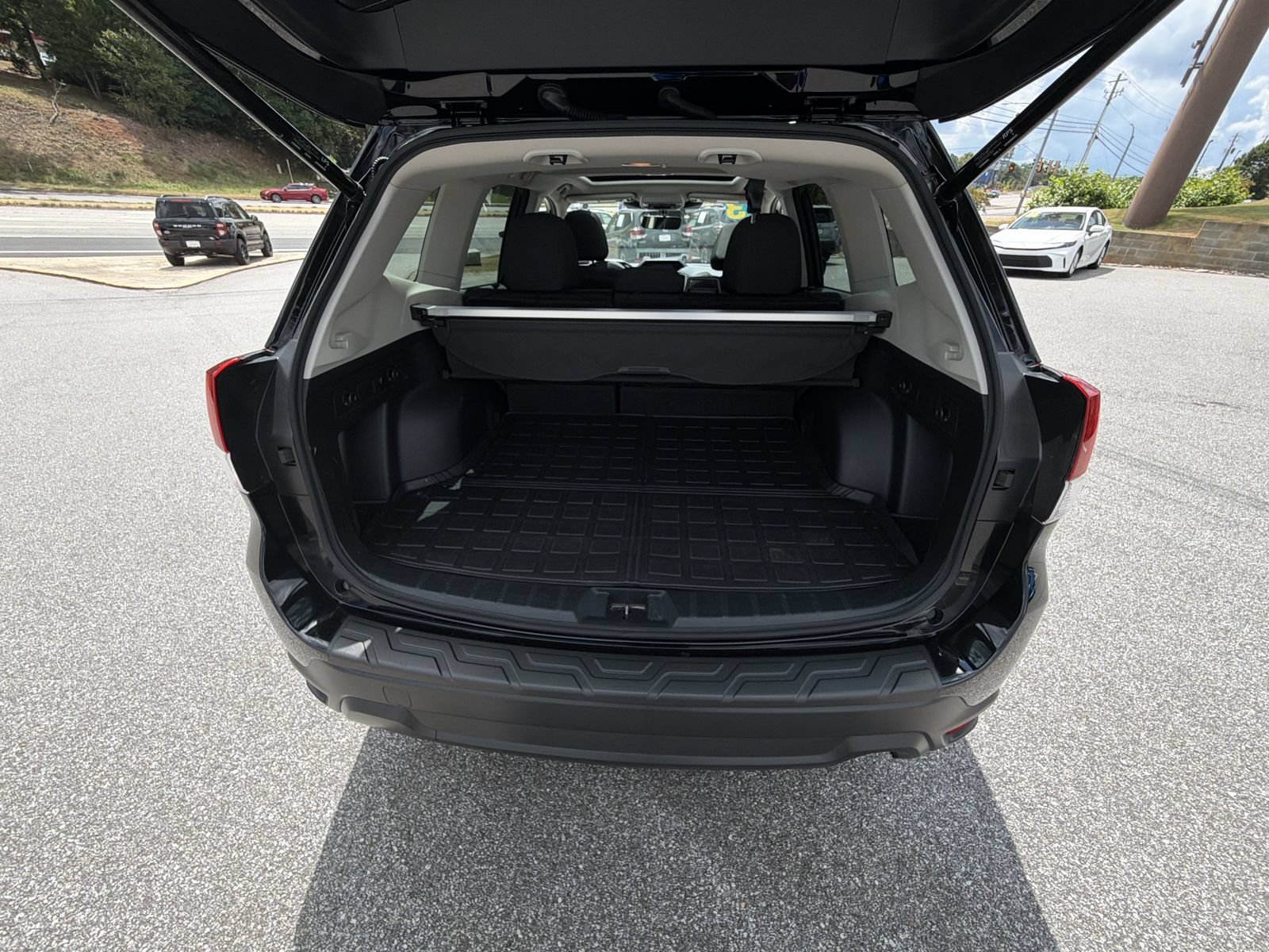 Certified 2023 Subaru Forester Premium w/ Popular Package #3 AWD/4WD image 27
