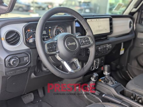 New 2026 Jeep Wrangler Unlimited Sahara w/ Safety Group AWD/4WD image 10