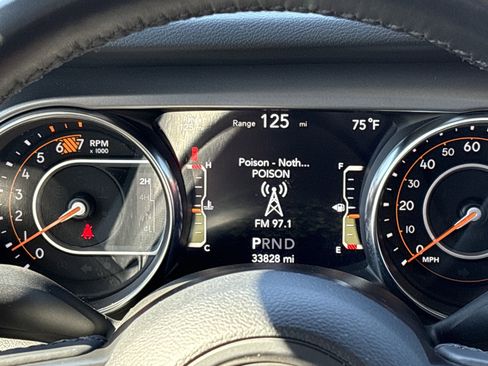 Used 2021 Jeep Wrangler Unlimited Sport image 26