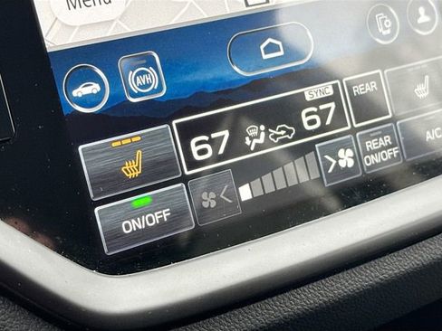 Used 2024 Subaru Ascent Onyx Edition Limited image 23