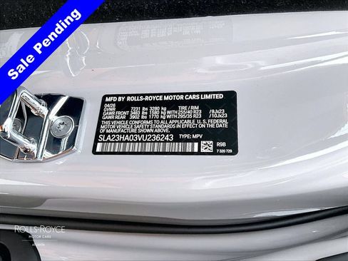 New 2026 Rolls-Royce Cullinan AWD/4WD image 12