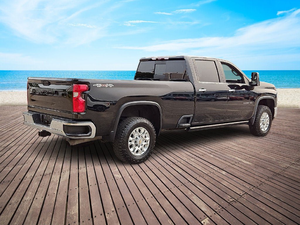 Certified 2024 Chevrolet Silverado 2500 LTZ w/ LTZ Plus Package AWD/4WD image 4