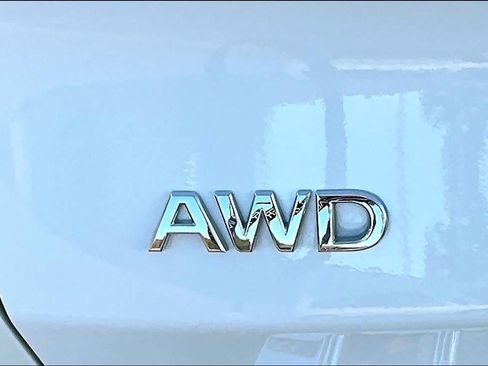 Used 2025 INFINITI QX60 Autograph w/ Lighting Package (N94) AWD/4WD image 10