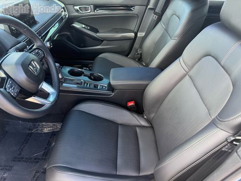 Used 2025 Honda Civic Sport Touring image 11