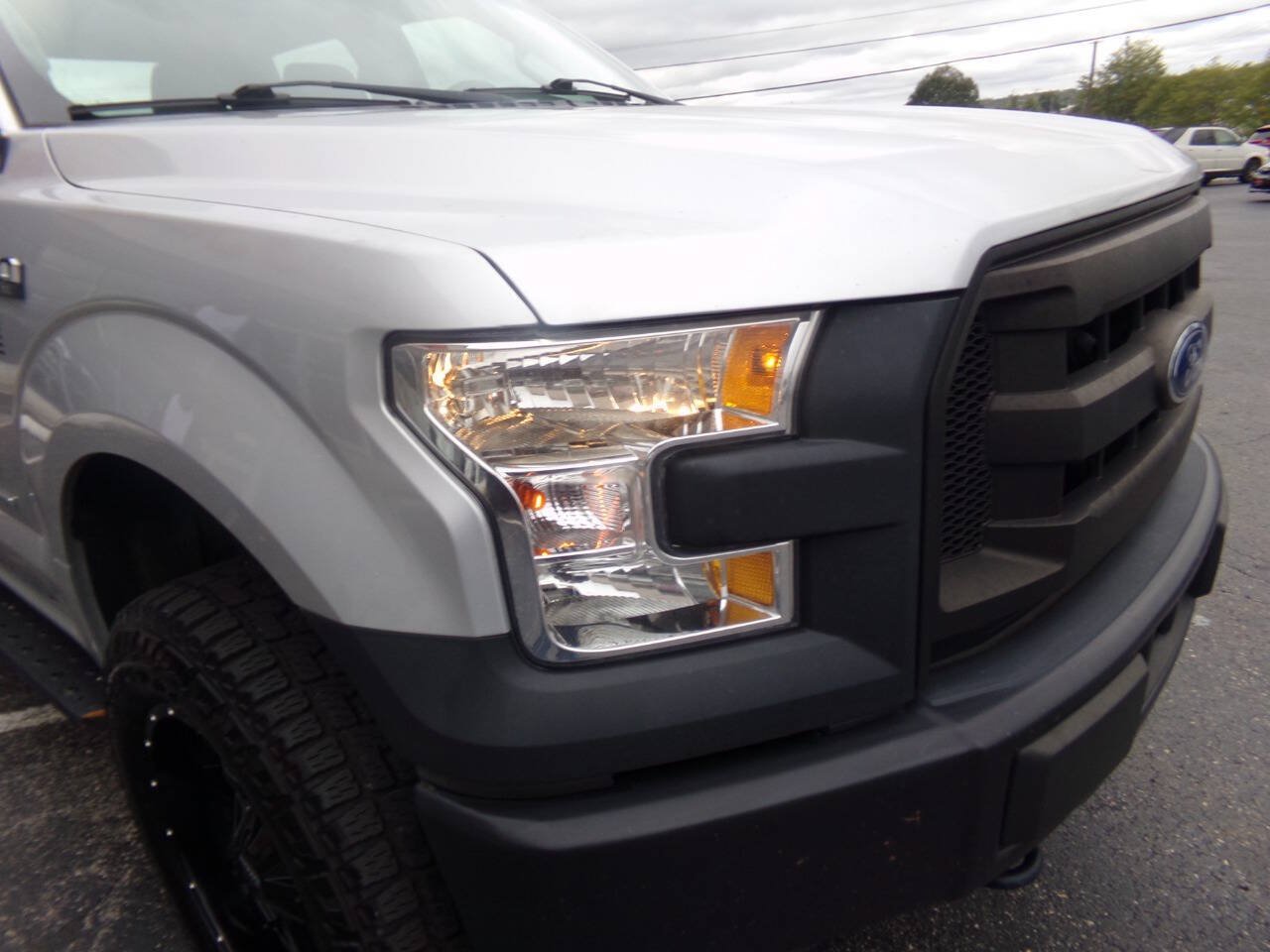 Used 2017 Ford F150 XL w/ XL Power Equipment Group AWD/4WD image 39