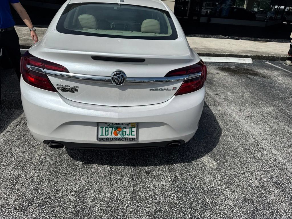 Used 2016 Buick Regal FWD image 12