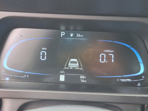 New 2026 Hyundai Elantra Sport FWD image 31