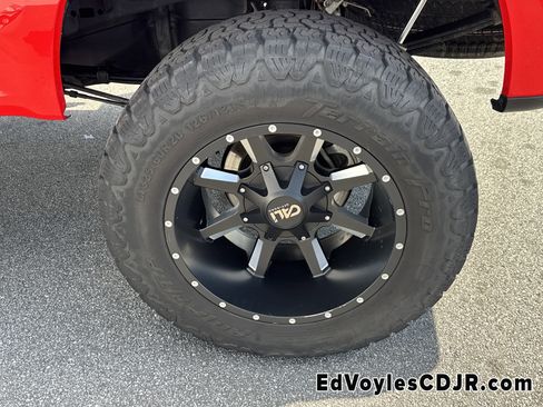 Used 2017 Ford F150 XLT image 13