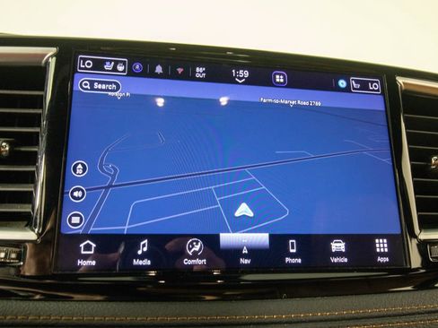 Used 2021 Chrysler Pacifica Pinnacle FWD image 24