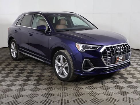 Used 2023 Audi Q3 2.0T Premium w/ Convenience Package image 55