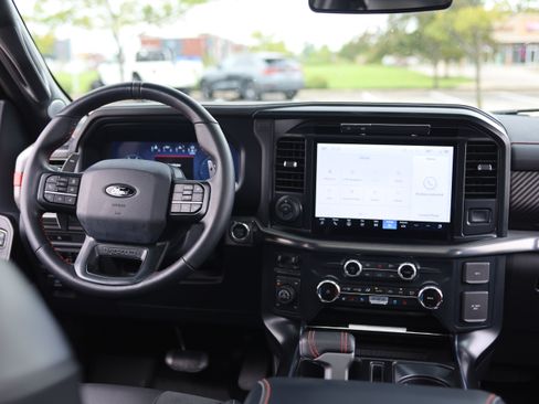 Used 2025 Ford F150 Raptor AWD/4WD image 30