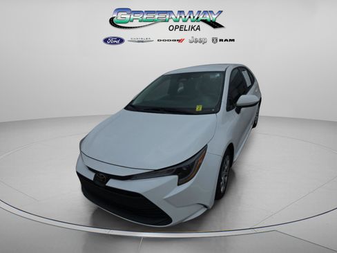 Used 2023 Toyota Corolla LE image 13