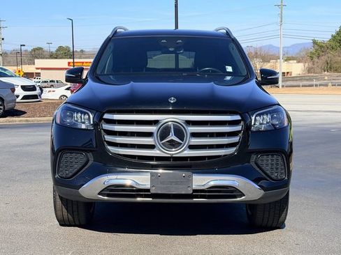 Used 2024 Mercedes-Benz GLS 450 4MATIC image 8