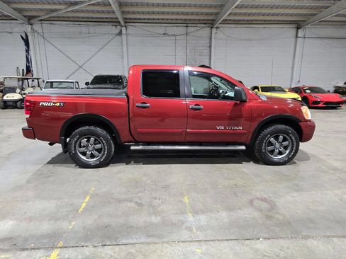 Used 2014 Nissan Titan PRO-4X image 16