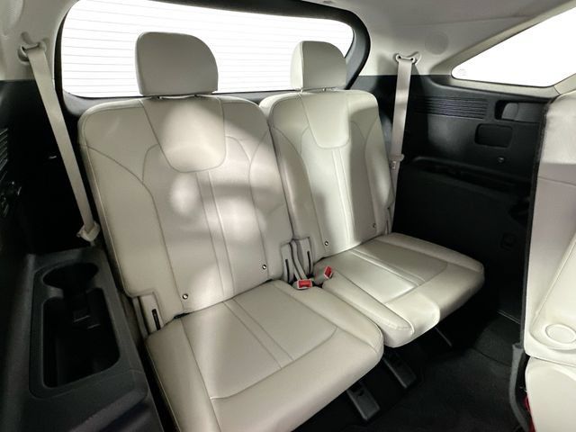 Used 2023 Kia Sorento SX Prestige w/ Panoramic Sunroof Package AWD/4WD image 30