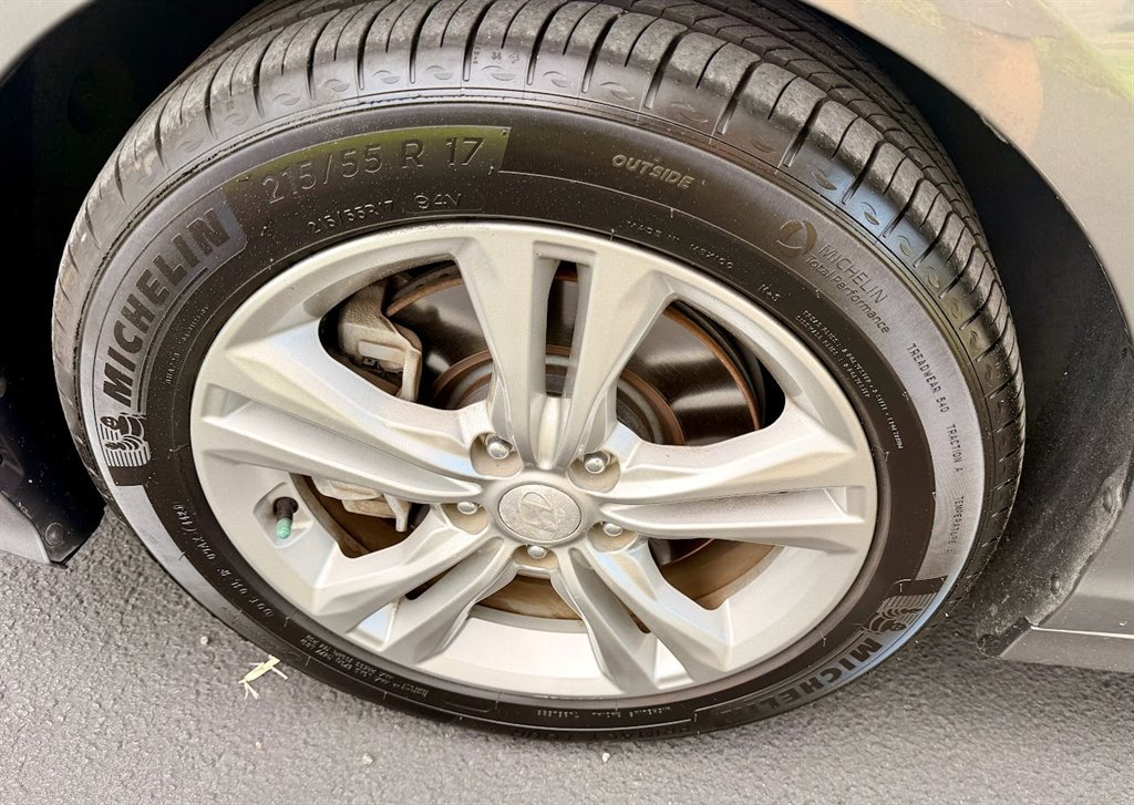 Used 2018 Hyundai Sonata Limited w/ Ultimate Package 07 FWD image 24