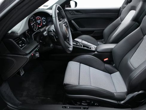 Certified 2023 Porsche 911 50th Anniversary Edition image 16