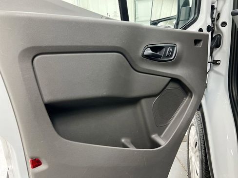 Used 2024 Ford Transit 350 XLT RWD image 20
