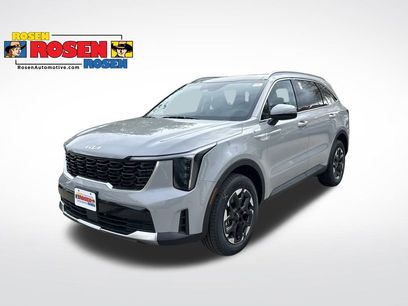 New 2026 Kia Sorento S w/ S Panoramic Sunroof Package