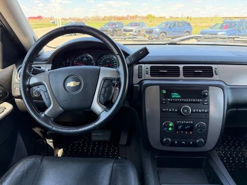 Used 2013 Chevrolet Silverado 1500 LTZ w/ LTZ Plus Package AWD/4WD image 23