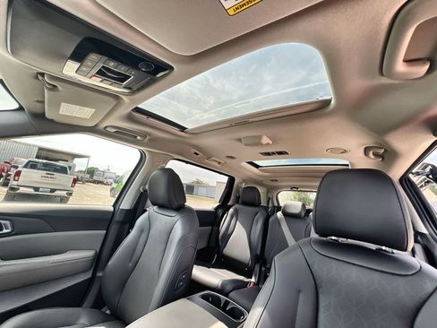 New 2026 Kia Carnival SX FWD image 22