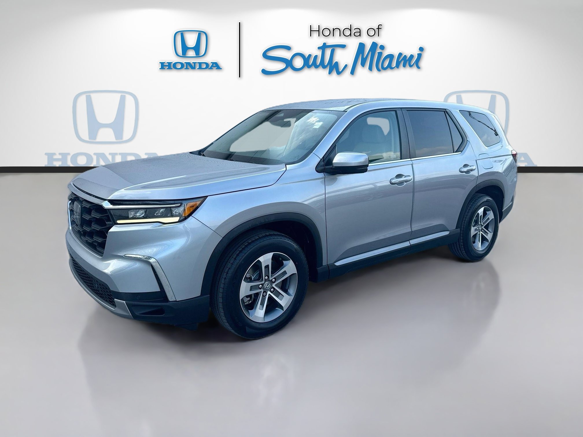 Certified 2024 Honda Pilot EX-L image 3