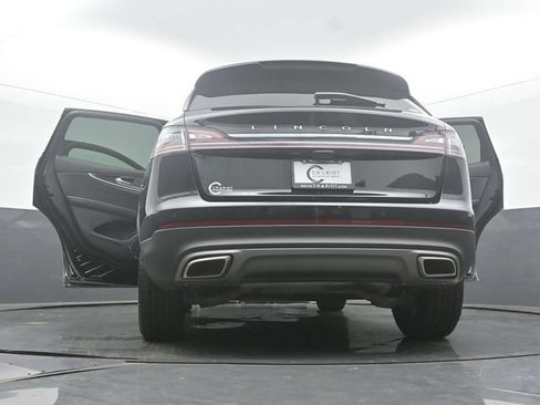 Used 2023 Lincoln Nautilus Reserve AWD/4WD image 62