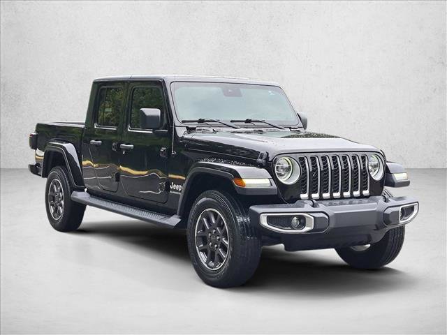 Used 2020 Jeep Gladiator Overland AWD/4WD image 3