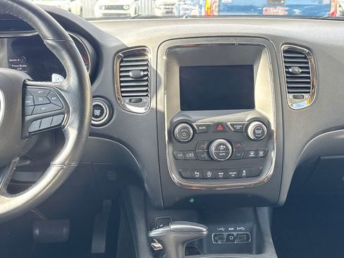 Used 2018 Dodge Durango GT image 17