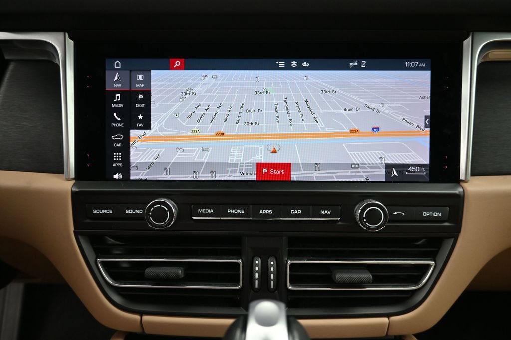 Certified 2021 Porsche Macan GTS AWD/4WD image 11