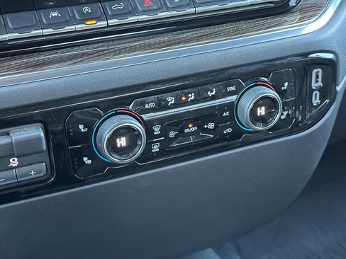 Used 2023 Chevrolet Silverado 1500 LT Trail Boss w/ Protection Package image 28